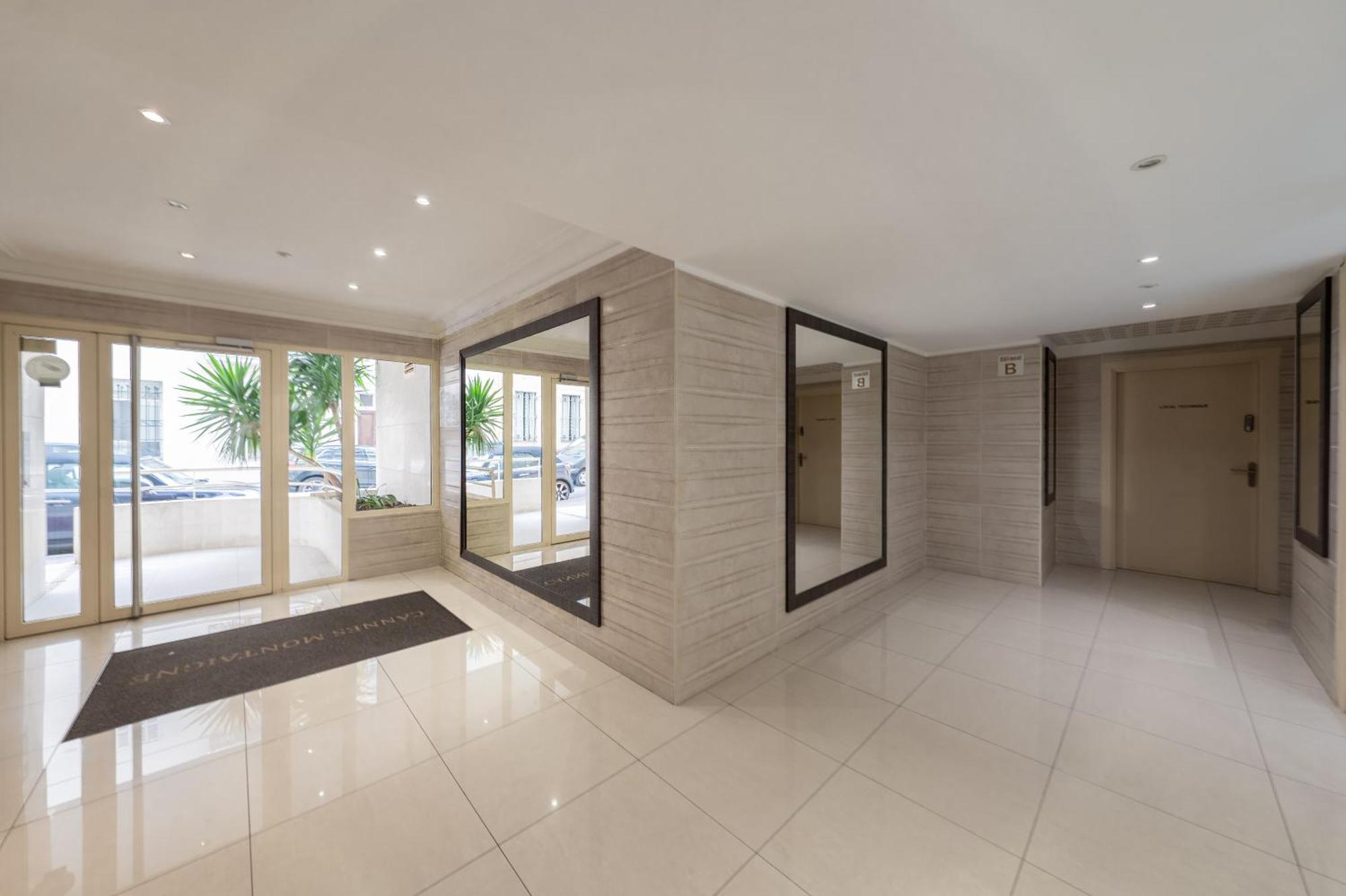 Beautiful Apartment Cannes Center Terrace Parking Exterior photo